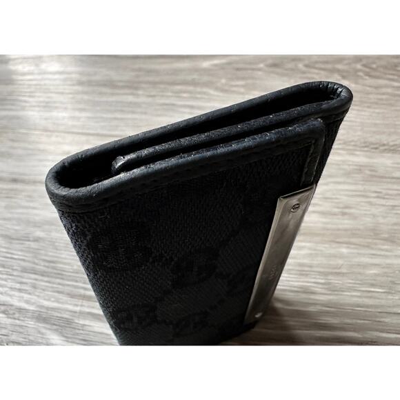 Gucci Black GG Canvas and Leather Trifold Key Holder (6 Keys) - Picture 11 of 15
